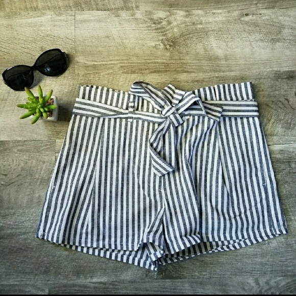 Pants - BLACK Paper Bag Stripe High-Waisted Belted Shorts.